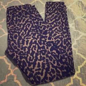 Leopard skinnies