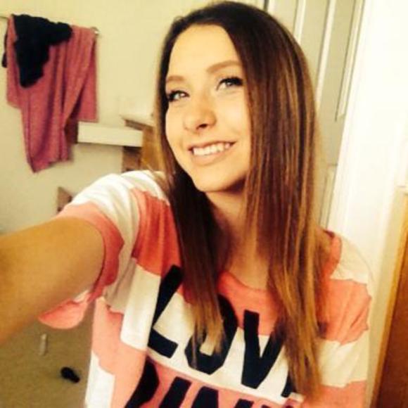 Meet your Posher, Halley - Picture 1 of 1