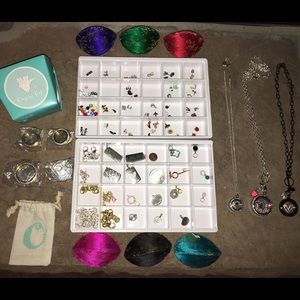 🌸Origami Owl jewelry bundle🌸