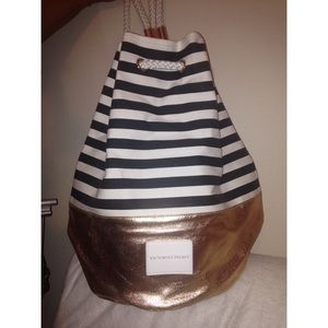 Victoria's Secret beach bag Authentic.