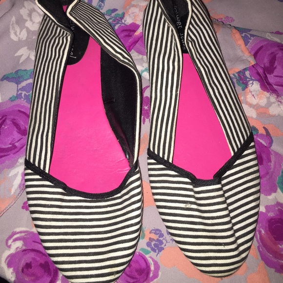 Wet Seal Black and White Slide On Shoes