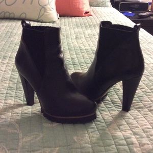 Steve Madden Heeled Booties