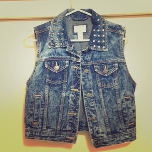 F21 jacket vest