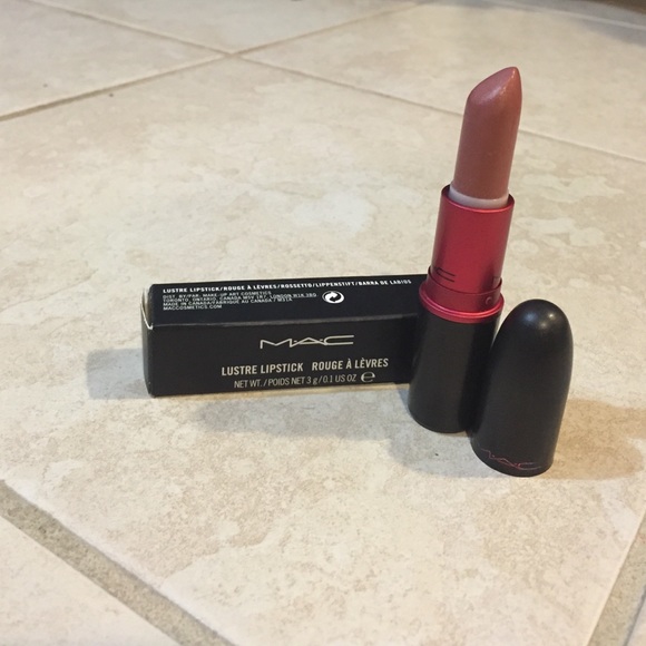 MAC VIVA GLAM V