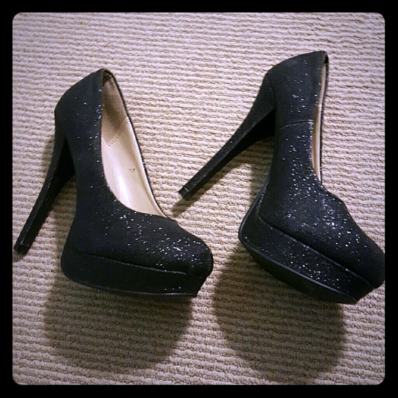 Chinese Laundry Wow Glitter Heels