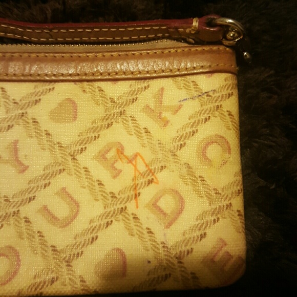 Dooney  & Bourke Wristlet - Picture 2 of 4