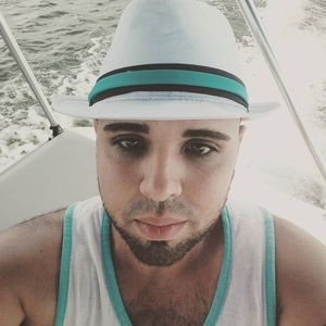 Meet your Posher, Eric