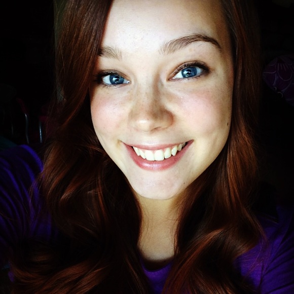 Meet your Posher, Paige