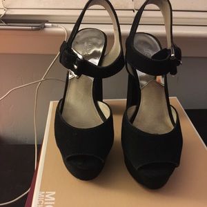 specific buyer(: so only she buys!(: