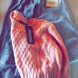 pink sweater