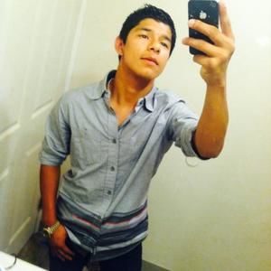 Meet your Posher, Erik leonel