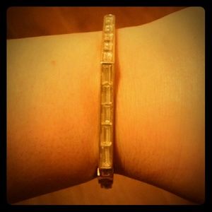 Pentagon shaped crystal bangle