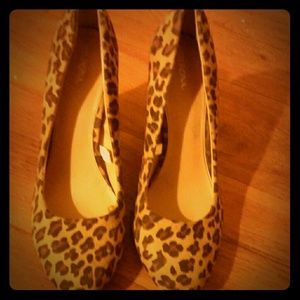 Leopard block heels