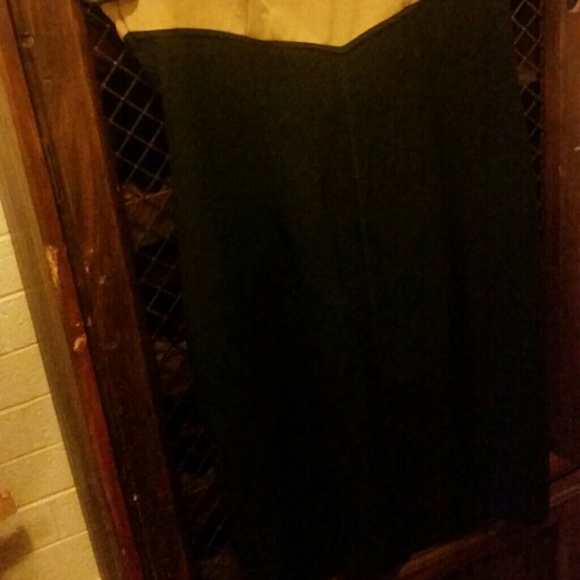 Tan and black sheath dress - Picture 3 of 4