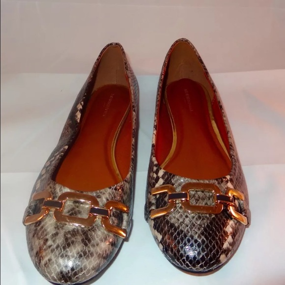 Banana Republic Snakeskin Textured Flats