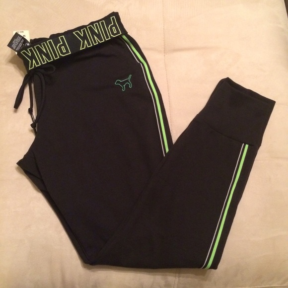 PINK Victoria's Secret Pants - PINK gym pants- black