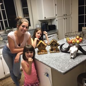 Meet your Posher, Sam