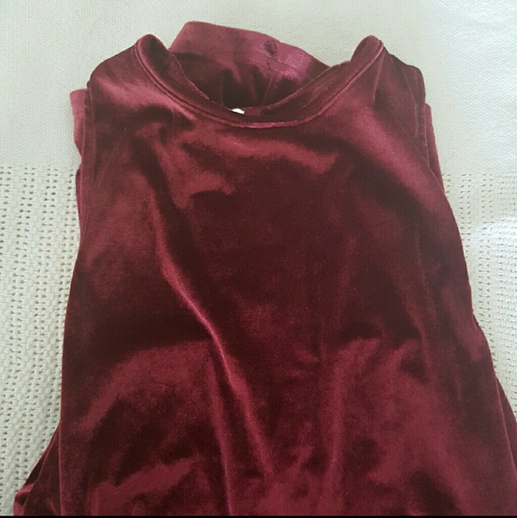 SOLD | Ruby Midi Dress - Picture 4 of 4