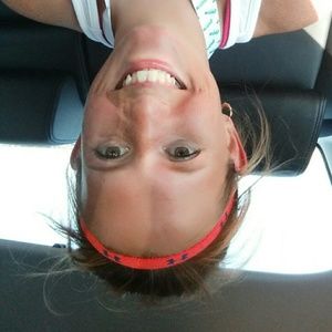 Meet your Posher, April