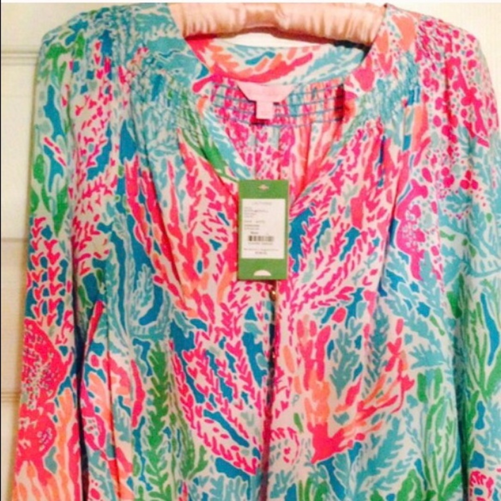 SOLD!!!!   NWT Lilly Pulitzer Elsa size LARGE - Picture 3 of 3