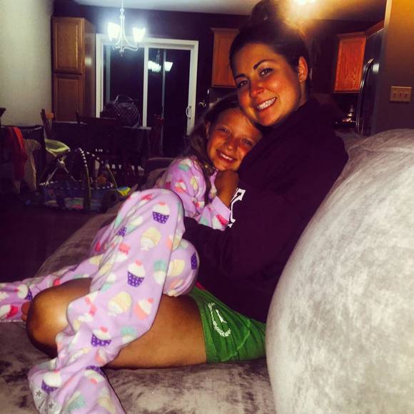 Meet your Posher, Lauren - Picture 1 of 1