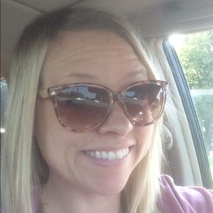 Meet your Posher, Mandy