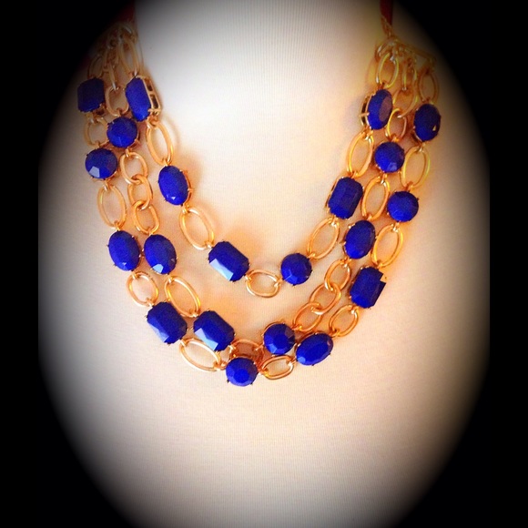 Jewelry - Gorgeous Denim Blue Statement Necklace