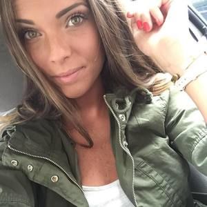 Meet your Posher, Dani