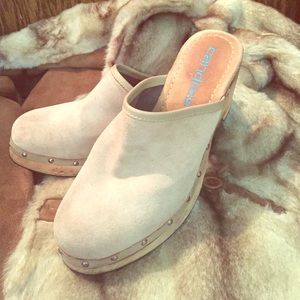 Candies suede clogs