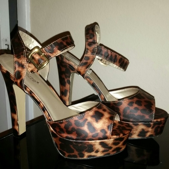 Gorgeous Cheetah Heels