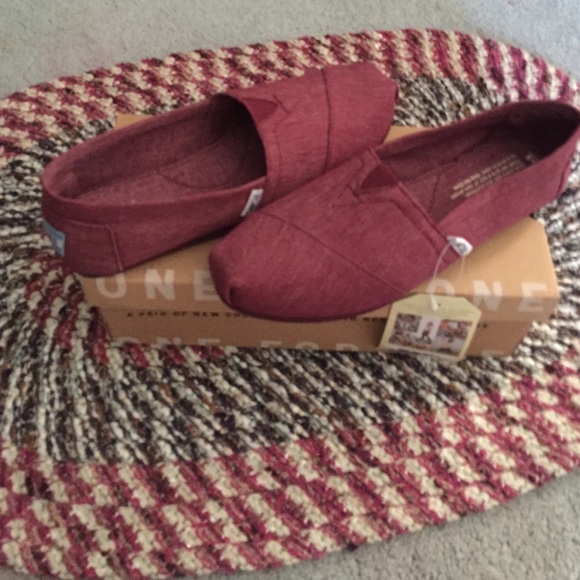 Women's Toms