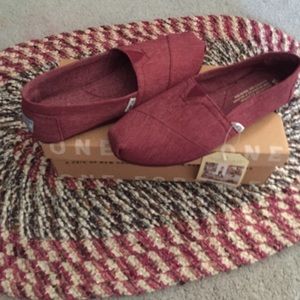 Women's Toms