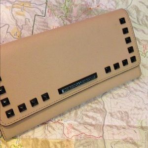 "Madison Travel Wallet" w/ Black Studs