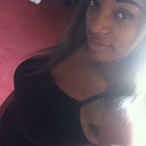 Meet your Posher, Lolà