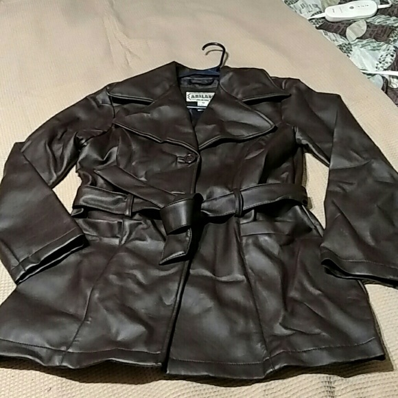 Jacket - Picture 1 of 4