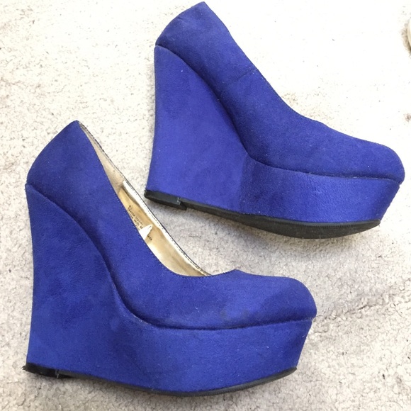 Mossimo Supply Co. Shoes - 💥SALE💥 Blue Wedges