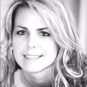 Meet your Posher, Holly