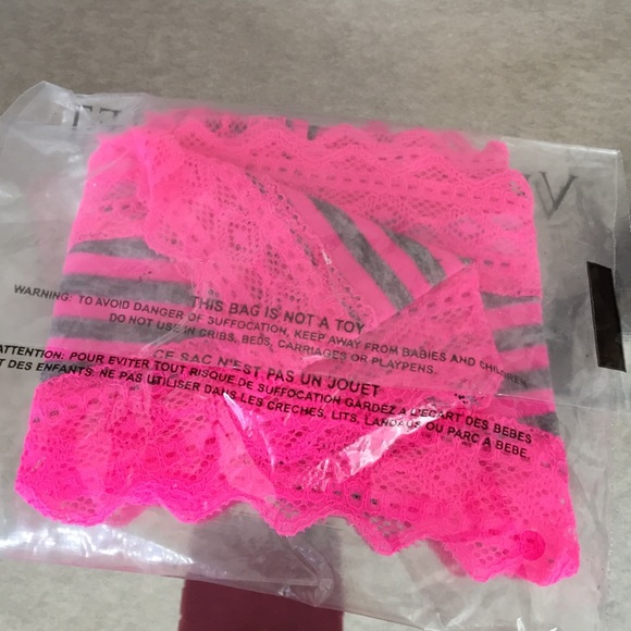 🚫🚫SOLD IN BUNDLE🚫🚫 - Picture 3 of 3