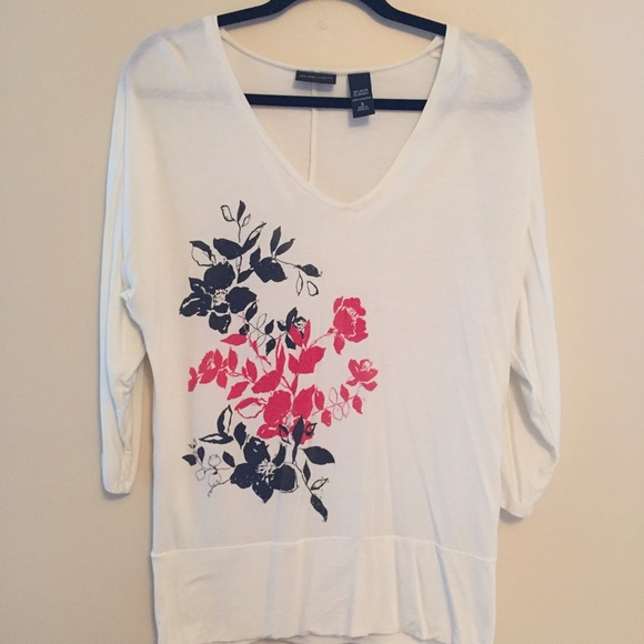 Ivory with Floral Embellishment Banded Bottom Top