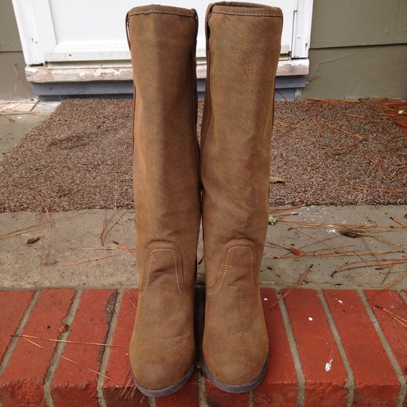 NEED GONE ASAP!! Knee High Boots