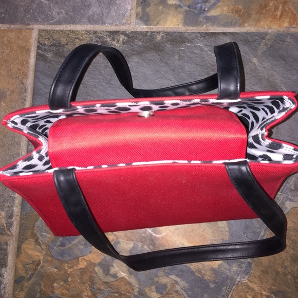 Darling Red handbag - Picture 2 of 4