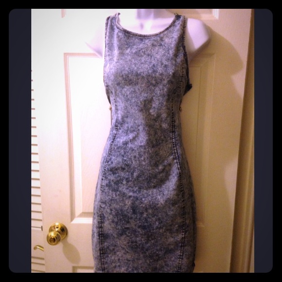 Denim, sleeveless, dress.