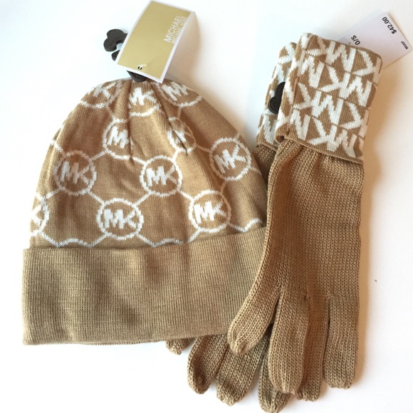 🎉Simple Chic HP🎉MK Camel set (thx vabfashion)