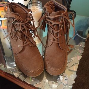 Fringe wedge booties