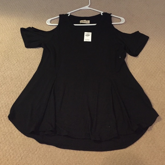 Black cold shoulder top