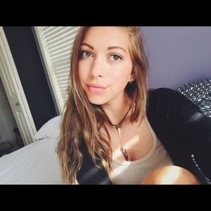 Meet your posher, Natalie.