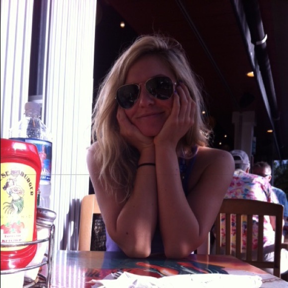 Meet your Posher, Molly