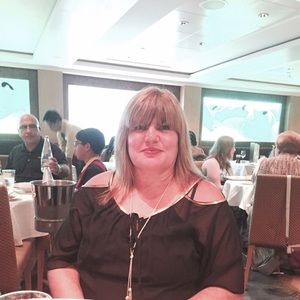 Meet your Posher, Maria