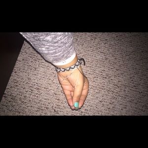 Meet your Posher, Alanna