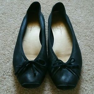 Jessica Simpson flats